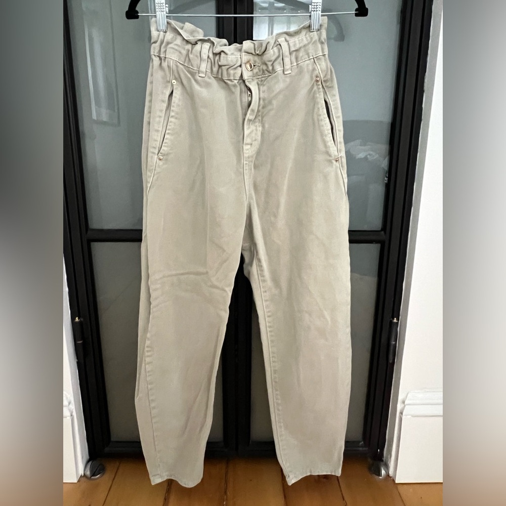 ZARA Woman High Waisted Green Paperbag Baggy Jeans